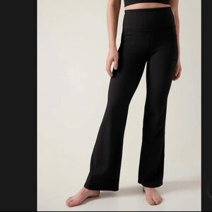 Athleta Salutation Stash Ribbed Flare Pant